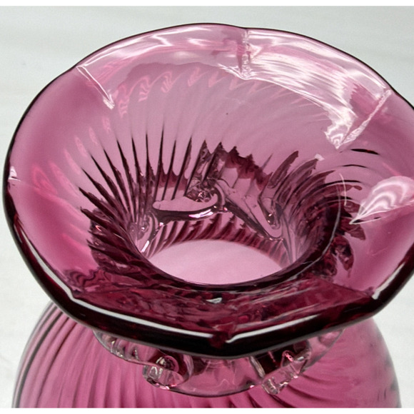 Vintage Pilgrim Art Glass Cranberry Optic Swirl Vase Ruffle Top Clear Filigree - Picture 11 of 12